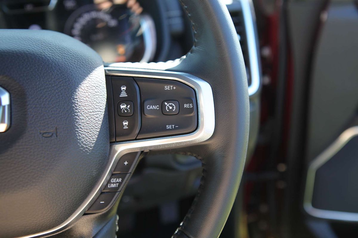 2024 RAM 1500 Laramie Sport RamBox DT 4X4 SWB