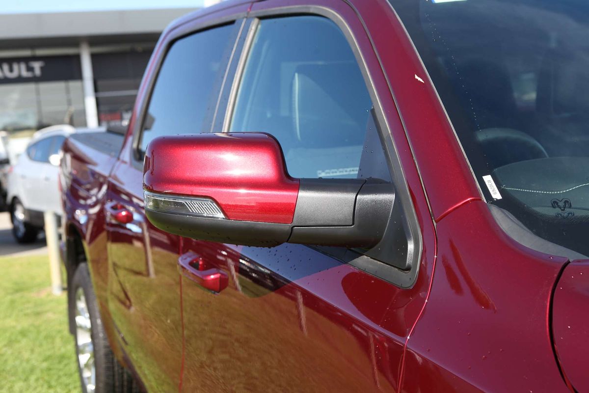2024 RAM 1500 Laramie Sport RamBox DT 4X4 SWB