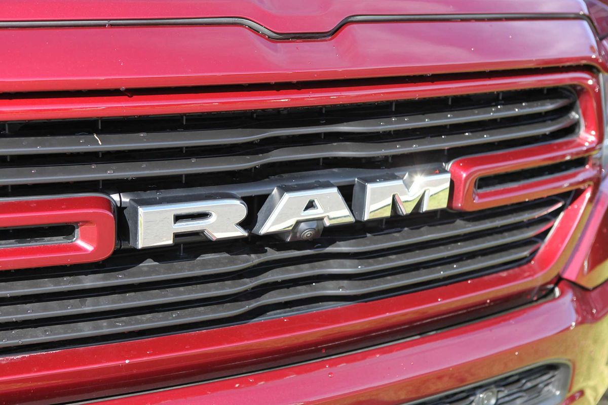 2024 RAM 1500 Laramie Sport RamBox DT 4X4 SWB