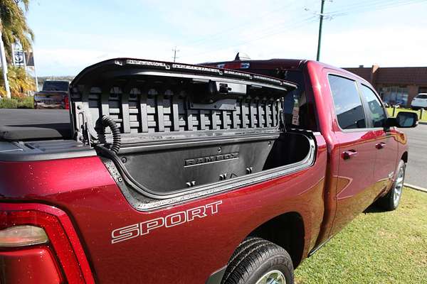 2024 RAM 1500 Laramie Sport RamBox DT 4X4 SWB