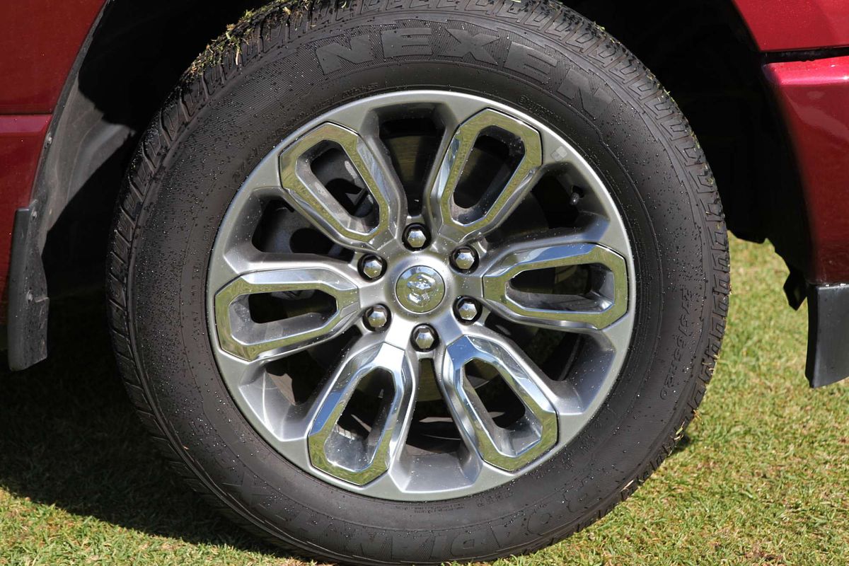2024 RAM 1500 Laramie Sport RamBox DT 4X4 SWB