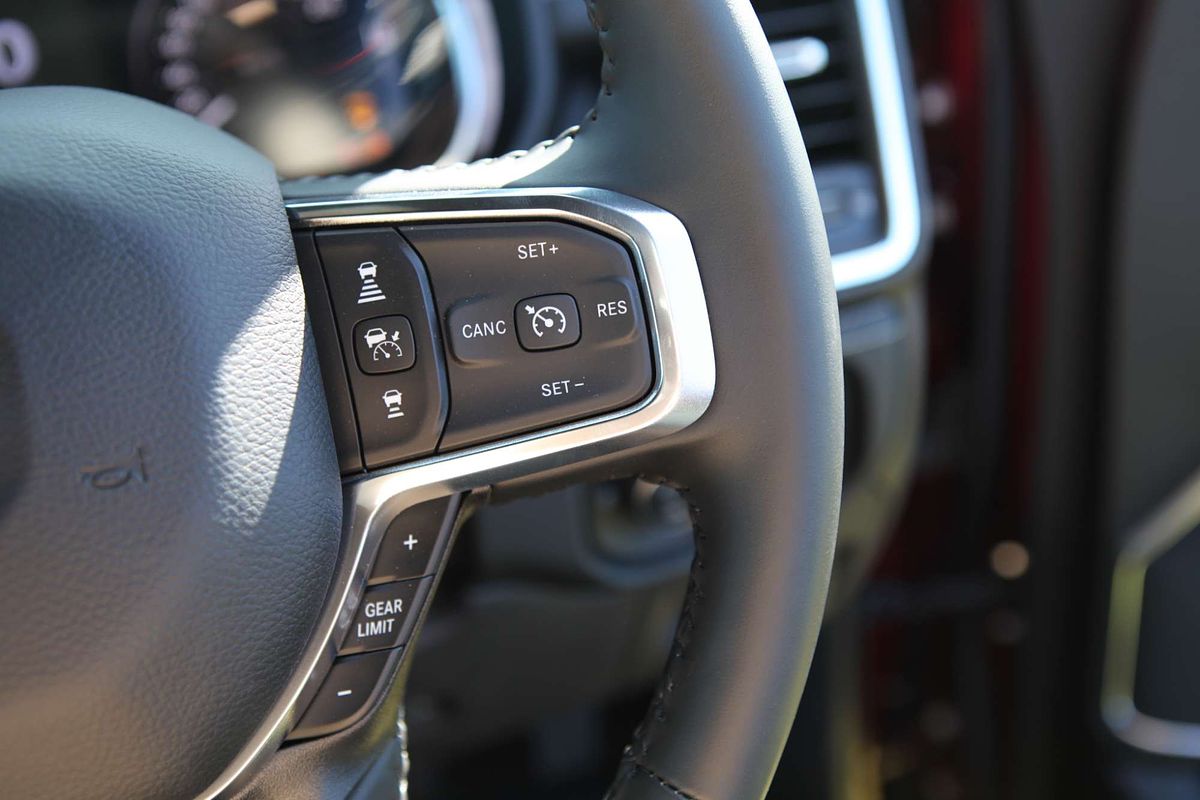 2023 RAM 1500 Laramie Sport RamBox DT 4X4 SWB