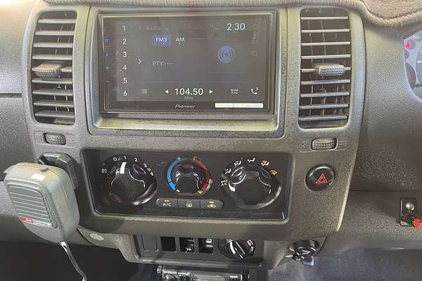 2006 Nissan Navara ST-X D40 4X4
