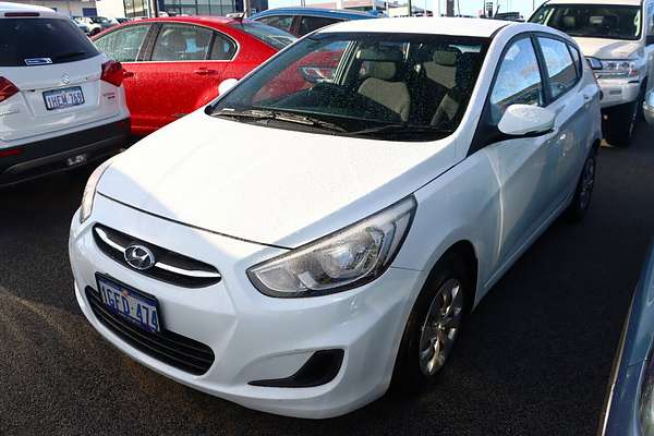 2017 Hyundai Accent Active RB4