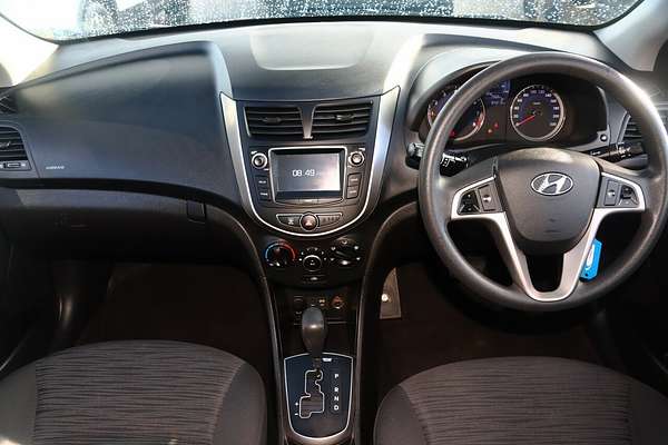 2017 Hyundai Accent Active RB4