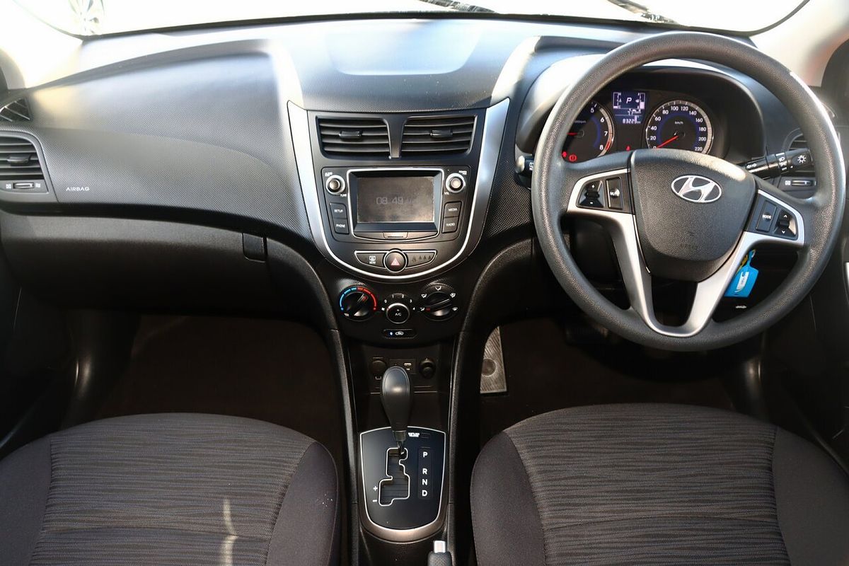 2016 Hyundai Accent Active RB4