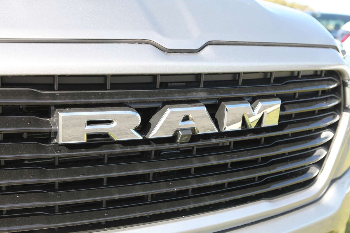 2025 RAM 1500 Laramie Sport Hurricane SO RamBox DT 4X4 SWB