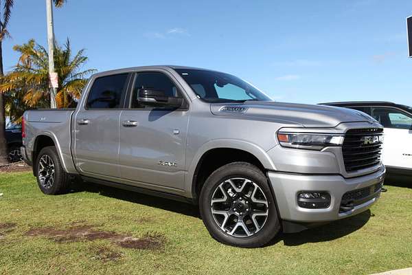 2025 RAM 1500 Laramie Sport Hurricane SO RamBox DT 4X4 SWB