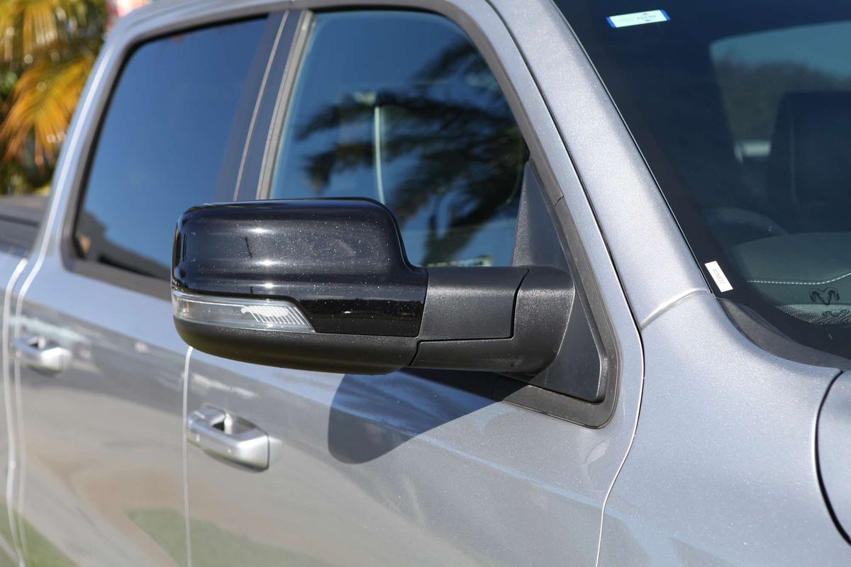 2025 RAM 1500 Laramie Sport Hurricane SO RamBox DT 4X4 SWB