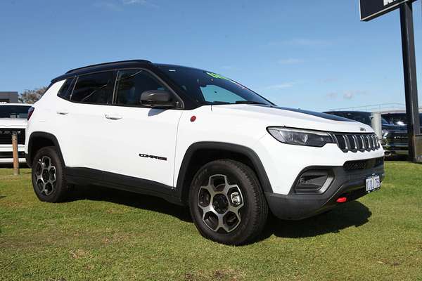 2023 Jeep Compass Trailhawk M6