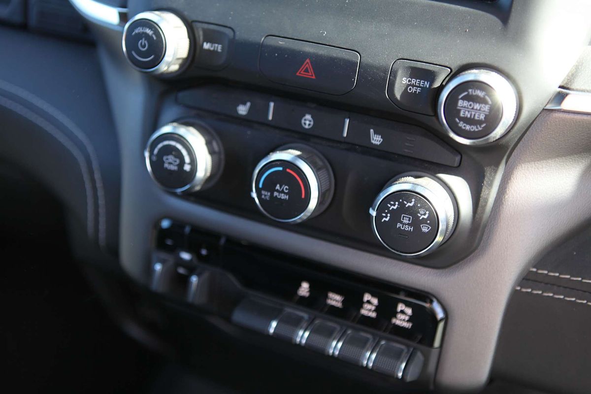 2023 RAM 1500 Big Horn DT 4X4 LWB