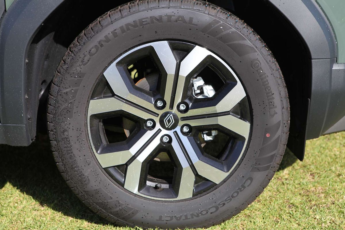 2025 Renault Duster Evolution X1311