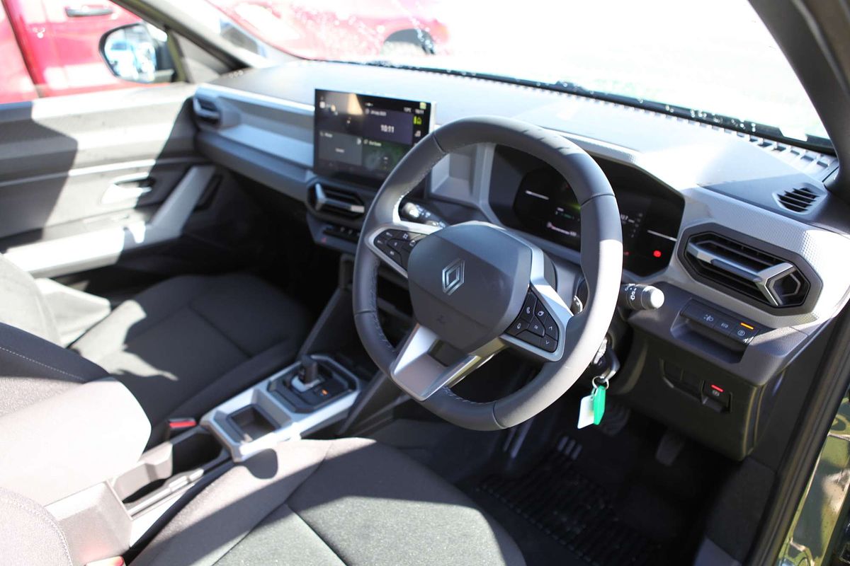2025 Renault Duster Evolution X1311