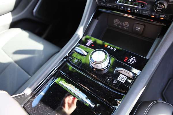 2023 Jeep Grand Cherokee Overland WL