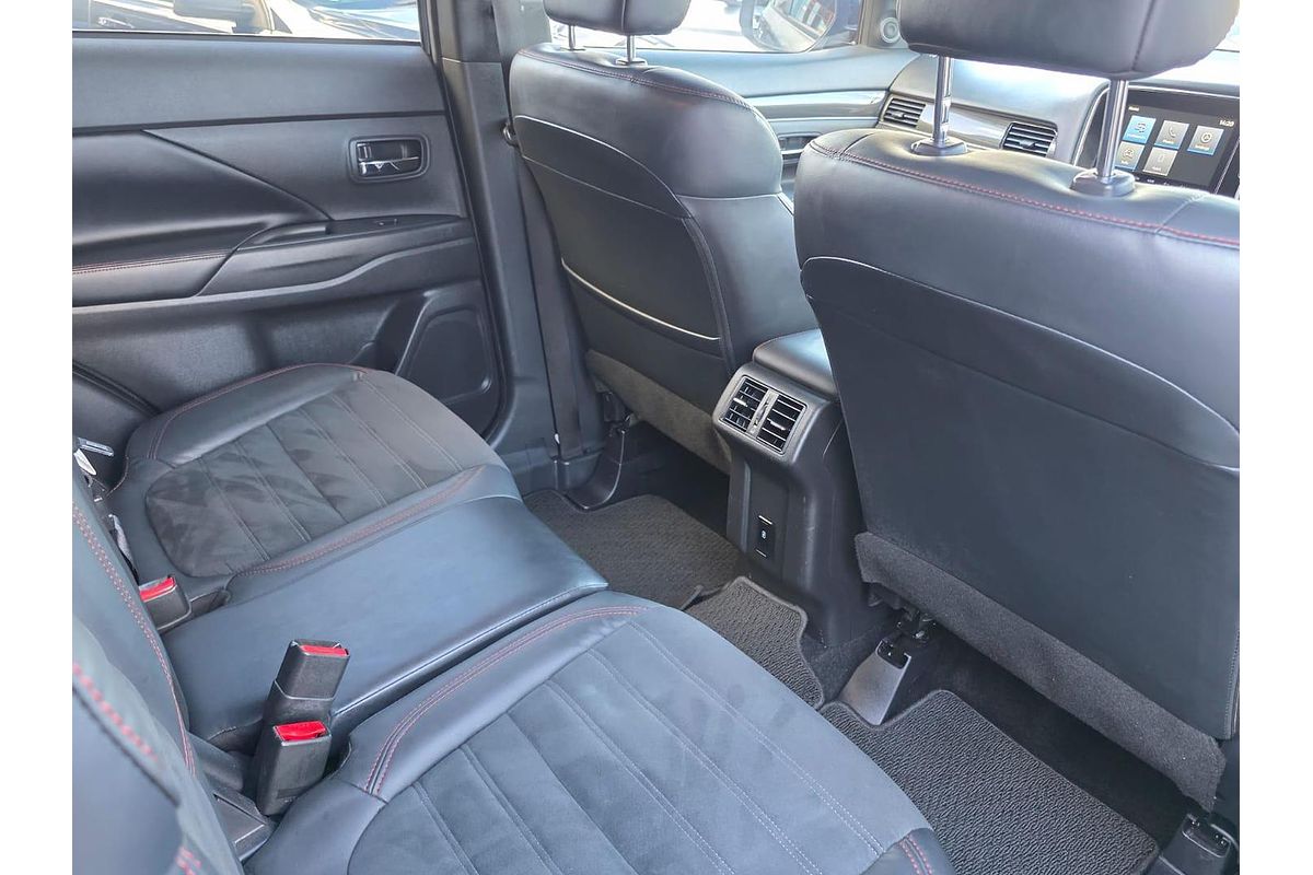 2021 Mitsubishi Outlander Black Edition ZL