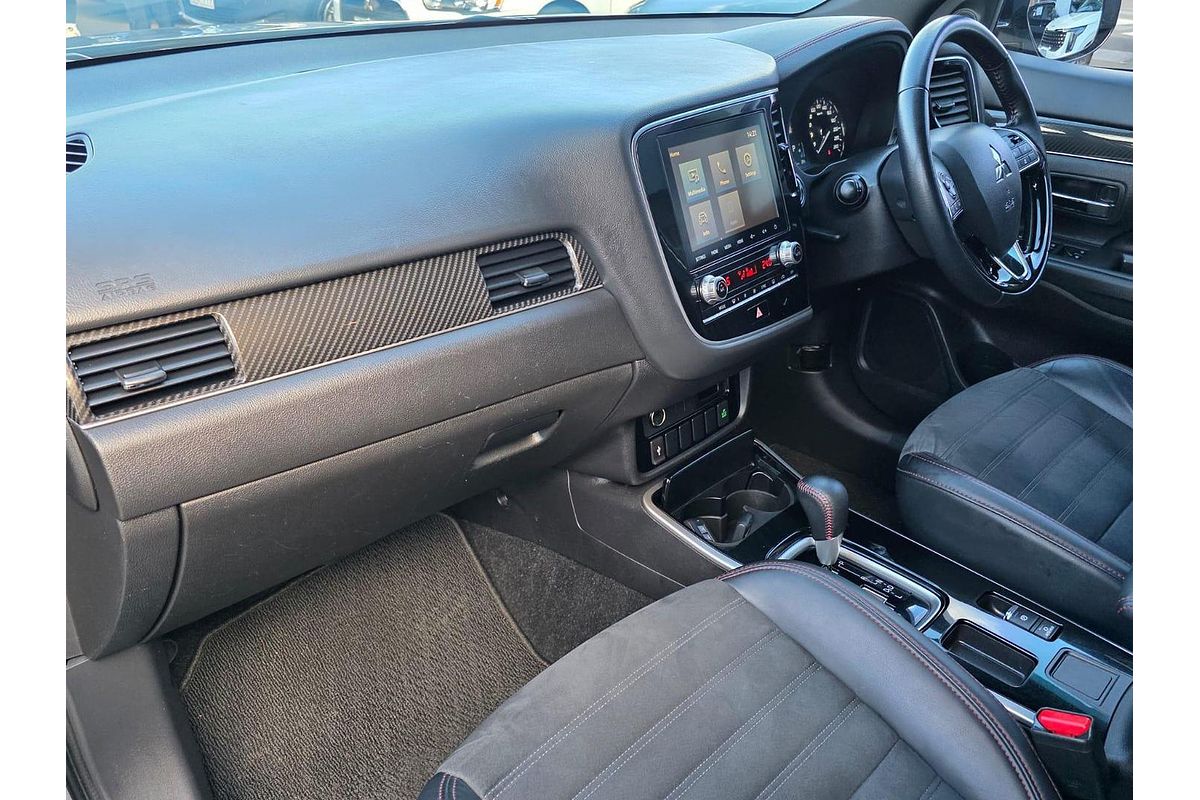 2021 Mitsubishi Outlander Black Edition ZL