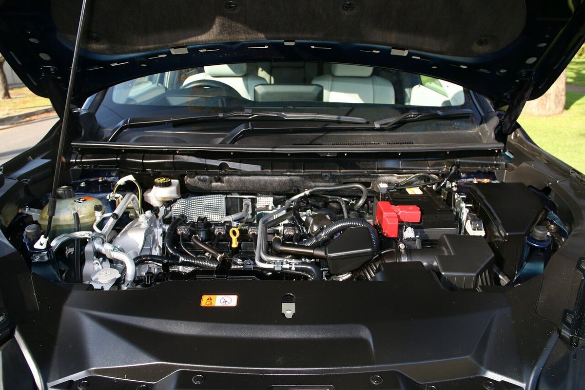 2024 Mitsubishi Outlander Exceed ZM