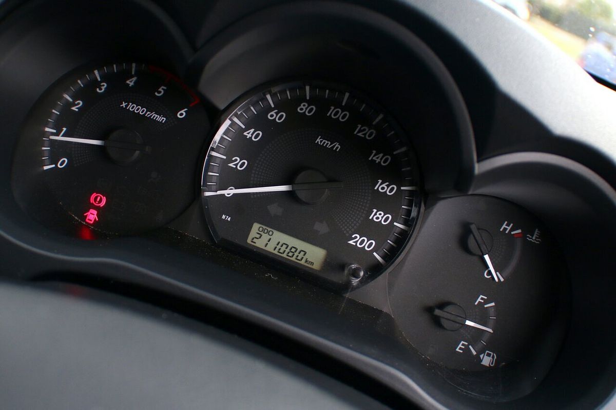 2011 Toyota Hilux SR KUN16R Rear Wheel Drive
