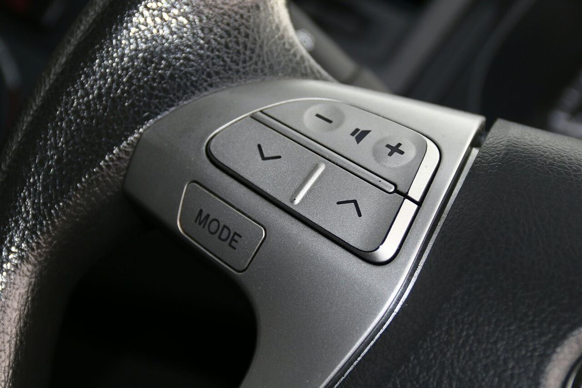 2011 Toyota Hilux SR KUN16R Rear Wheel Drive