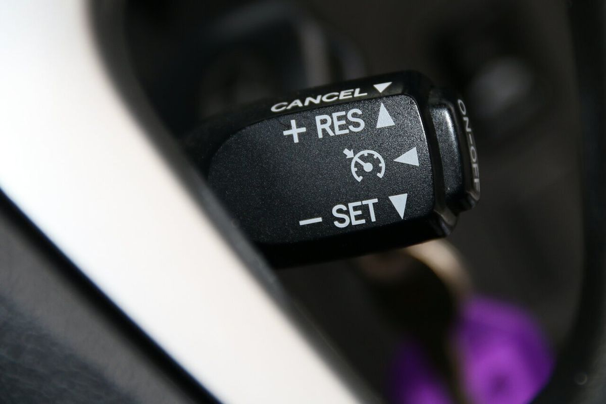 2011 Toyota Hilux SR KUN16R Rear Wheel Drive