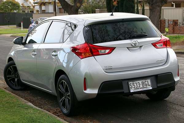 2015 Toyota Corolla Ascent Sport ZRE182R