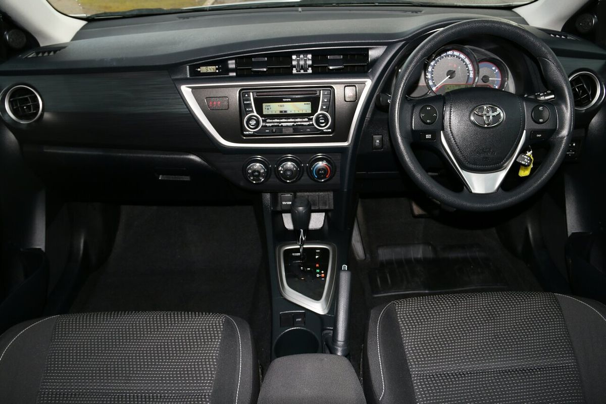 2015 Toyota Corolla Ascent Sport ZRE182R