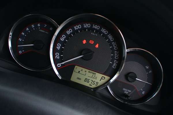 2015 Toyota Corolla Ascent Sport ZRE182R