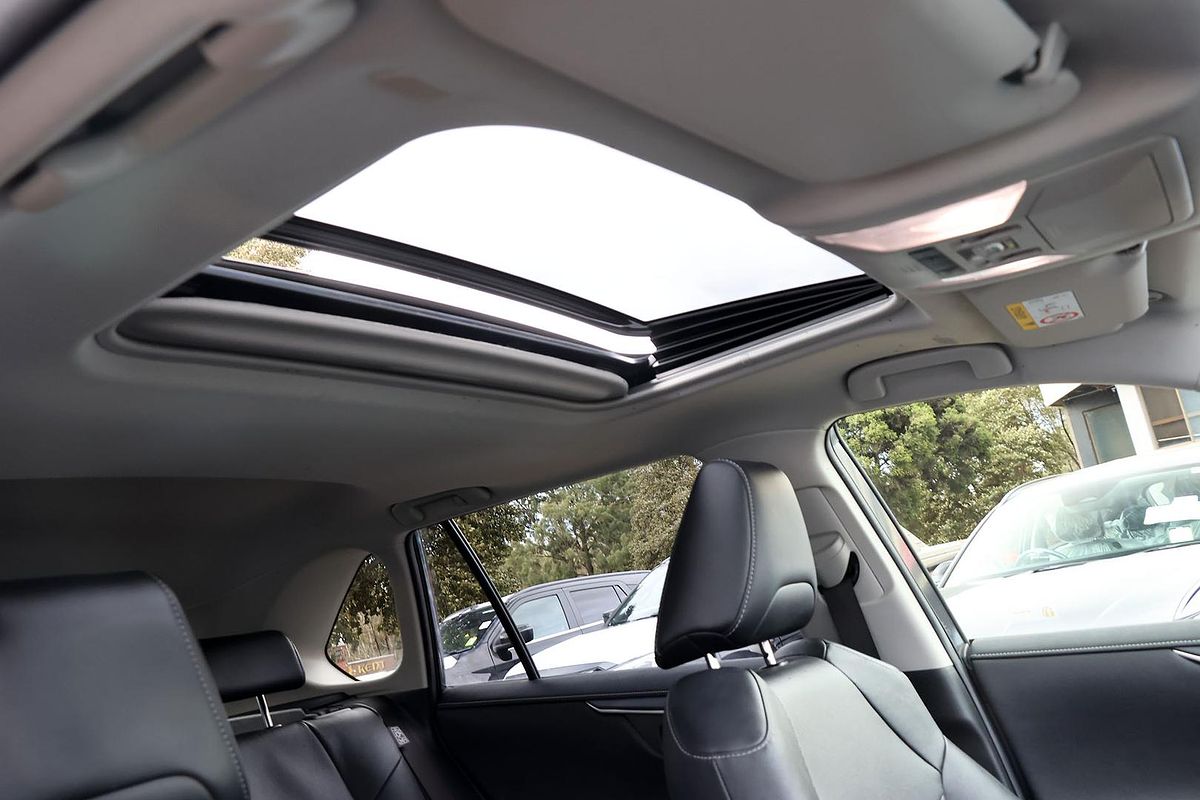 2022 Toyota RAV4 Cruiser AXAH54R