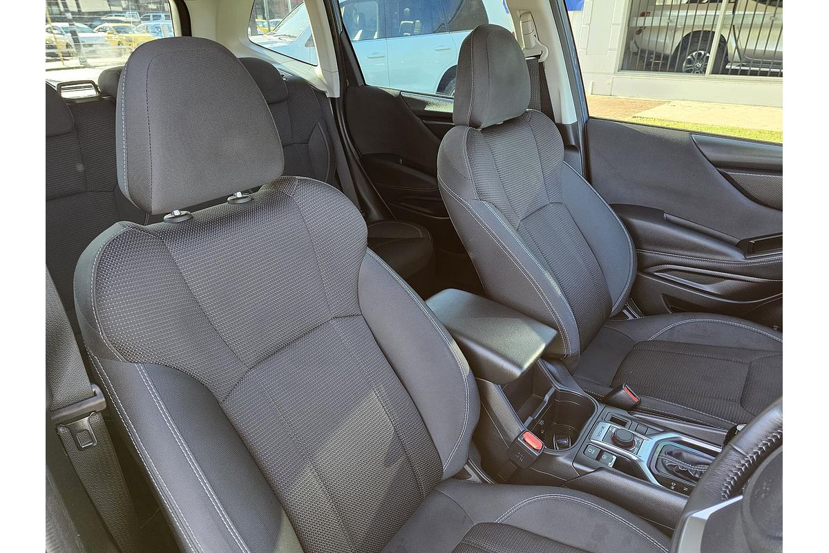 2022 Subaru Forester 2.5i S5
