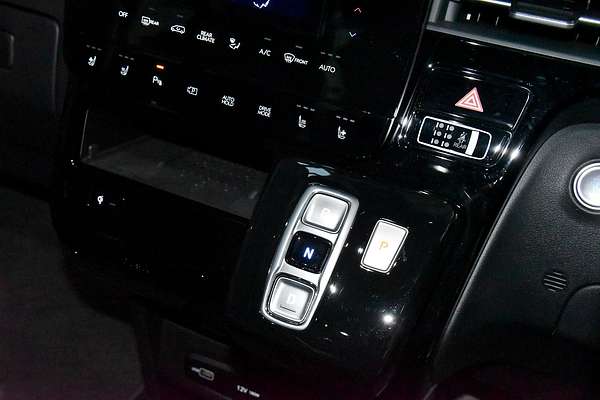 2022 Hyundai STARIA Highlander US4.V2