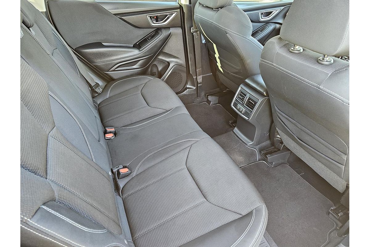 2022 Subaru Forester 2.5i S5
