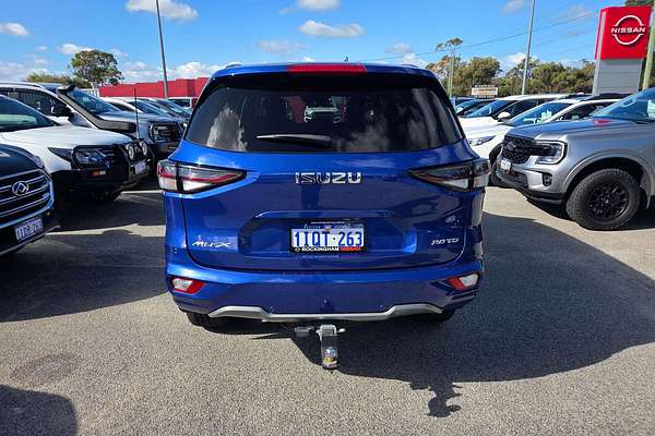 2022 Isuzu MU-X LS-T