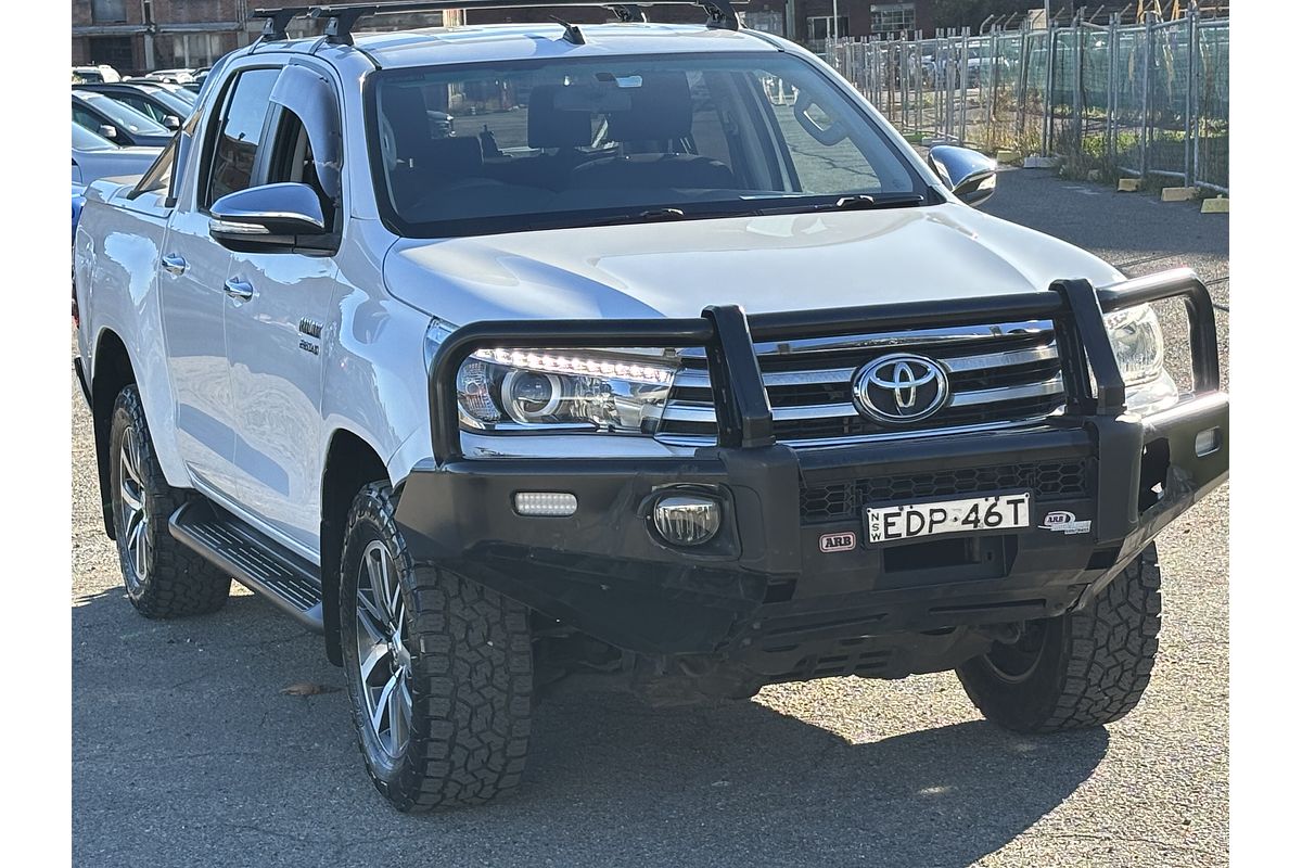 2015 Toyota Hilux SR5 GUN126R 4X4