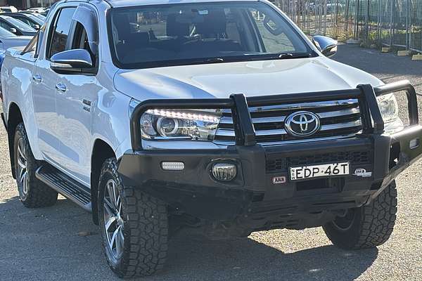 2015 Toyota Hilux SR5 GUN126R 4X4