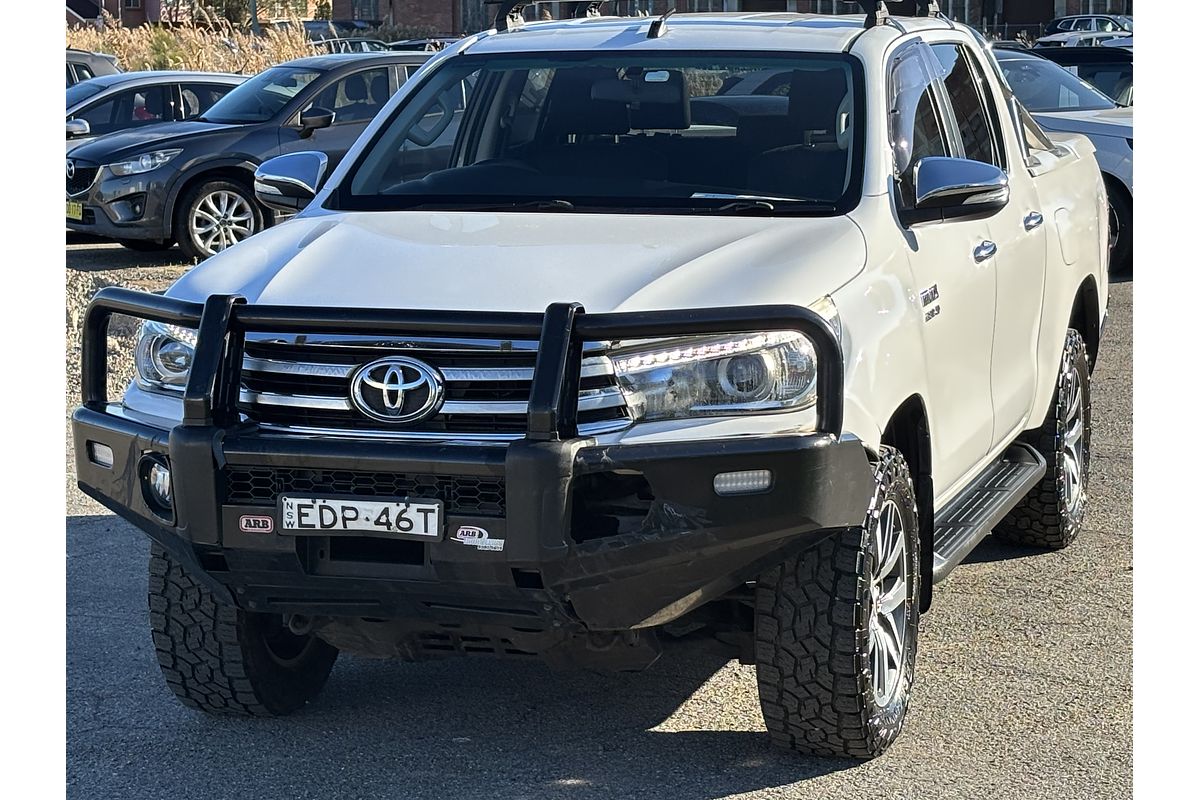 2015 Toyota Hilux SR5 GUN126R 4X4