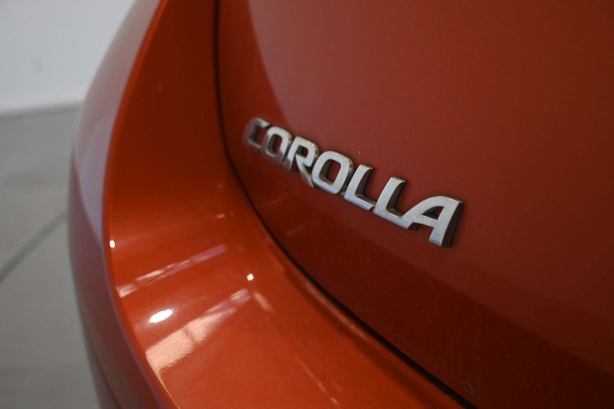 2017 Toyota Corolla Ascent Sport ZRE182R