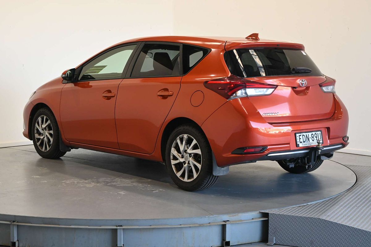 2017 Toyota Corolla Ascent Sport ZRE182R