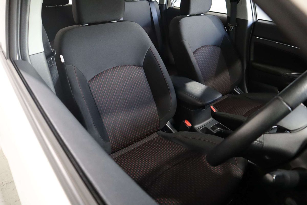 2019 Mitsubishi ASX ES XC