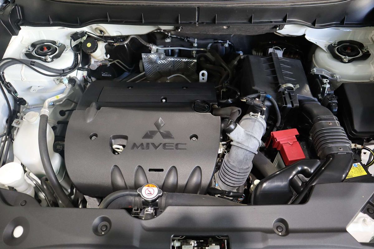 2019 Mitsubishi ASX ES XC