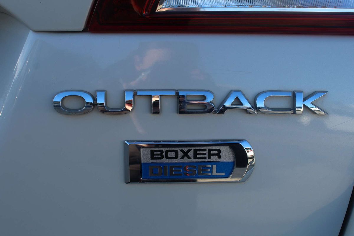 2017 Subaru Outback 2.0D Premium 5GEN