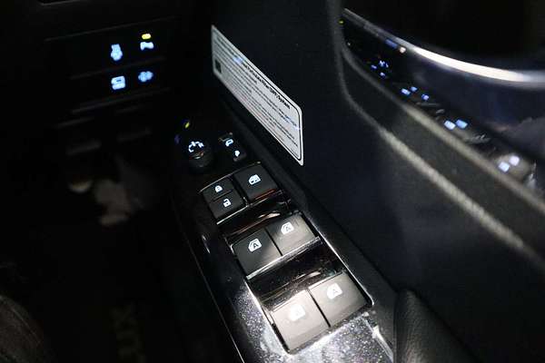 2024 Toyota Hilux Rogue 48V GUN126R 4X4