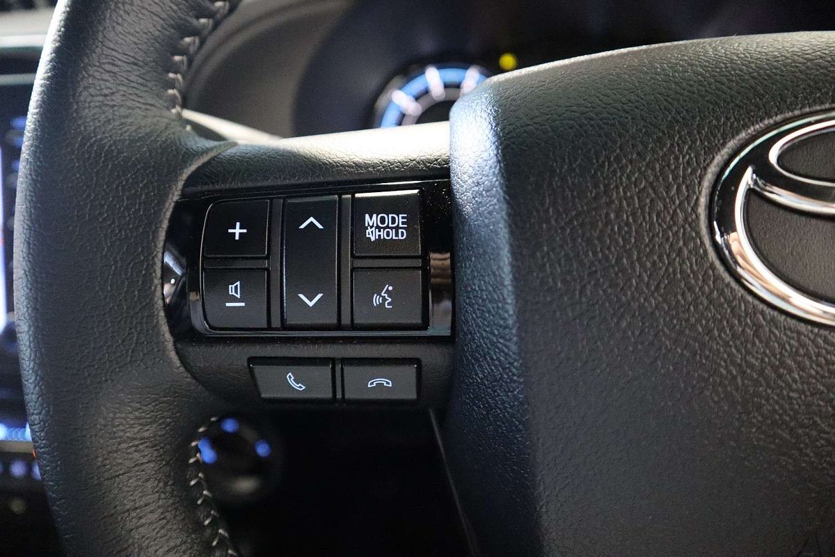 2024 Toyota Hilux Rogue 48V GUN126R 4X4