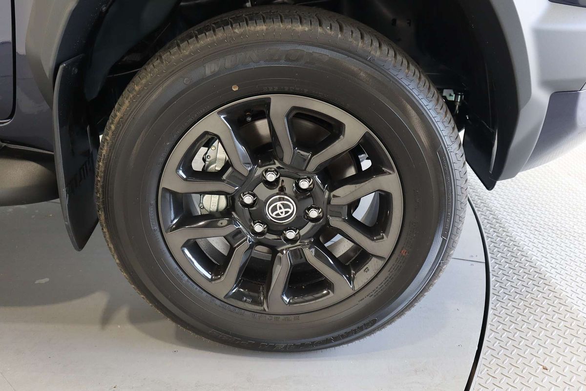 2024 Toyota Hilux Rogue 48V GUN126R 4X4