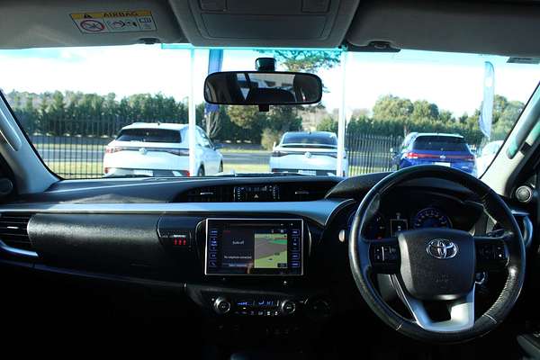 2017 Toyota Hilux SR5 GUN126R 4X4