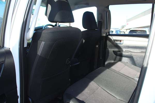 2017 Toyota Hilux SR5 GUN126R 4X4
