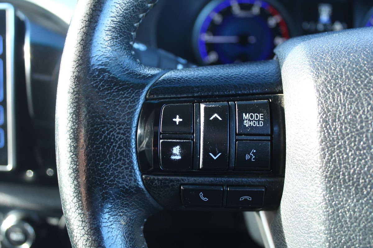 2017 Toyota Hilux SR5 GUN126R 4X4
