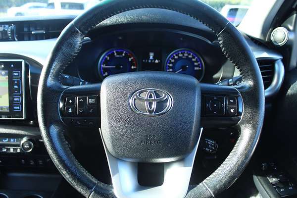 2017 Toyota Hilux SR5 GUN126R 4X4