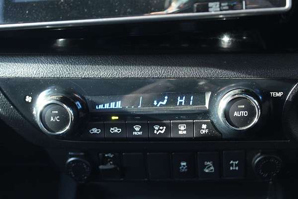 2017 Toyota Hilux SR5 GUN126R 4X4