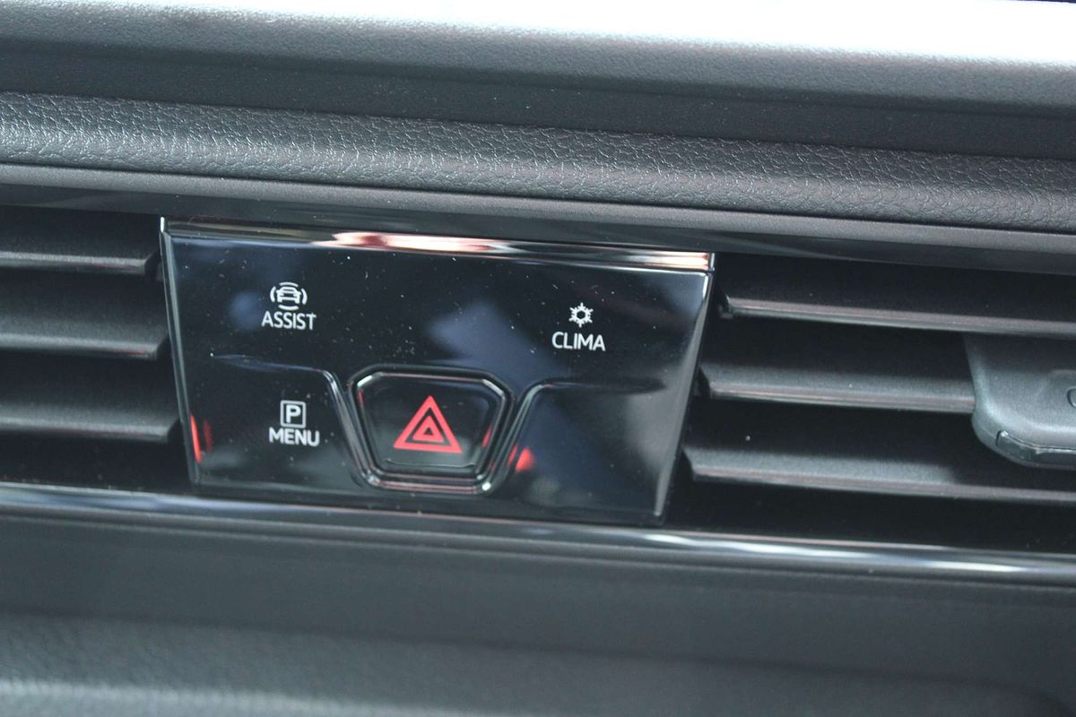 2025 Volkswagen Caddy TSI220 5 SWB