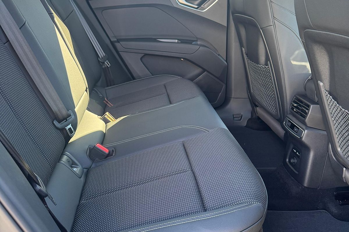 2024 Audi Q4 e-tron 45 F4
